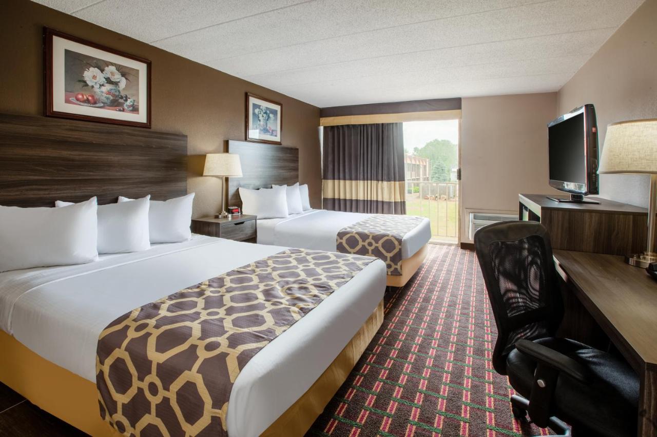 Motel Baymont By Wyndham Northwood Extérieur photo