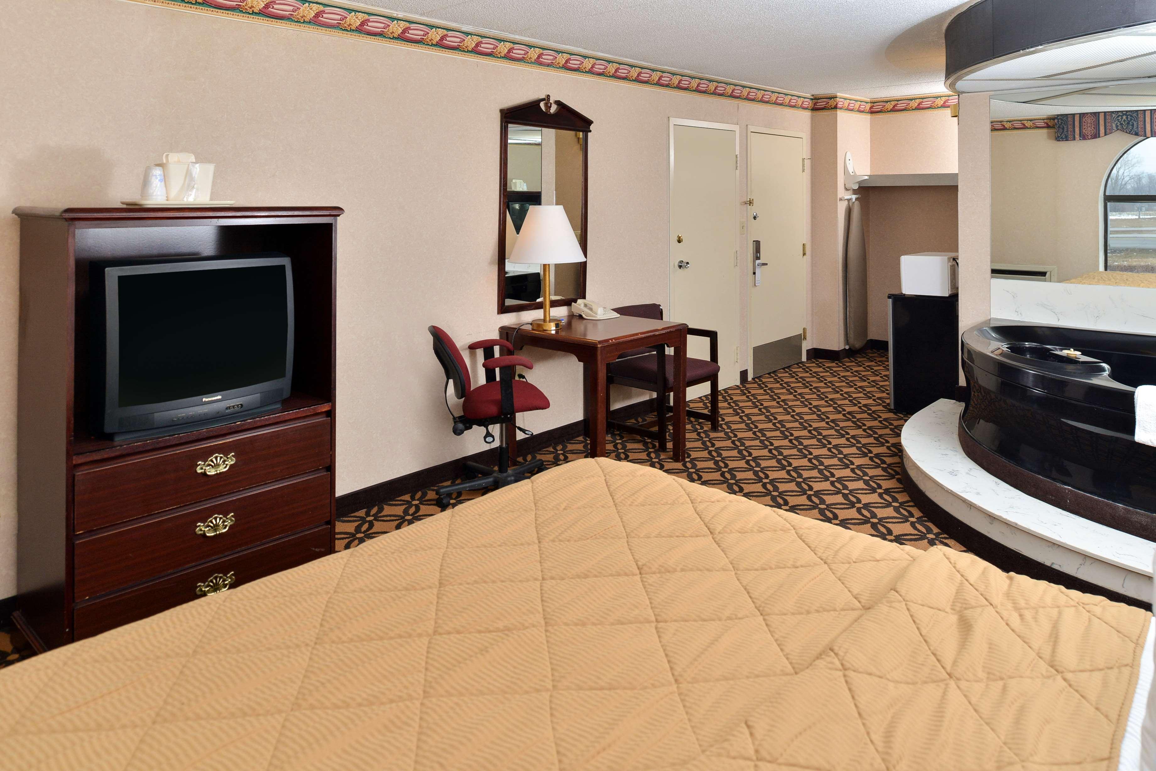 Motel Baymont By Wyndham Northwood Extérieur photo