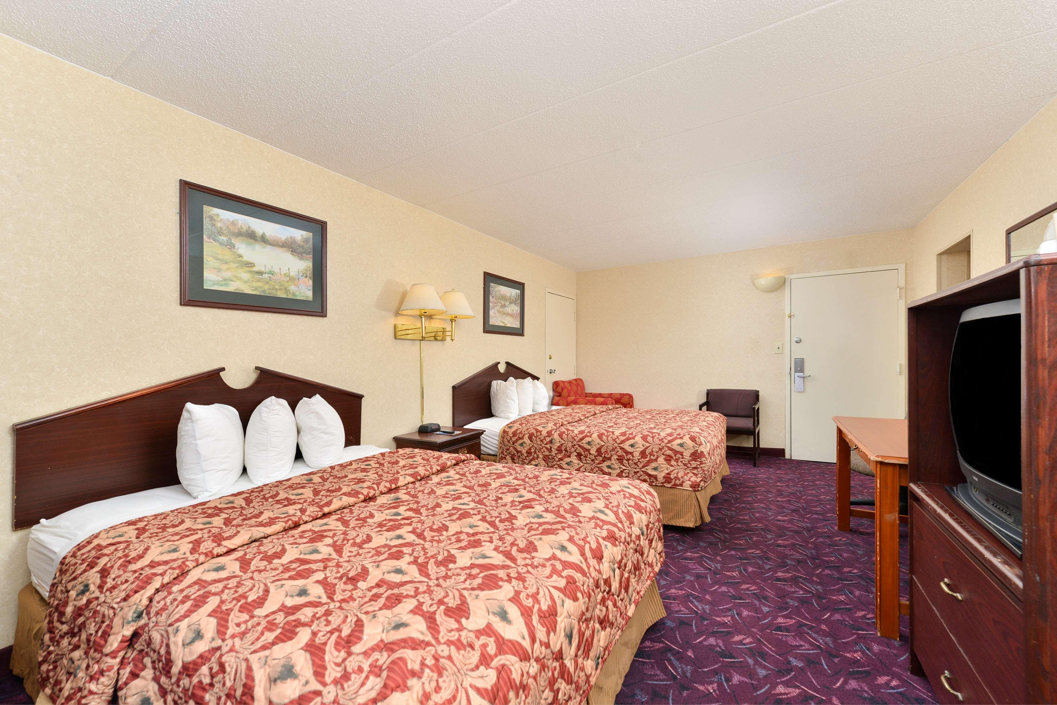 Motel Baymont By Wyndham Northwood Extérieur photo