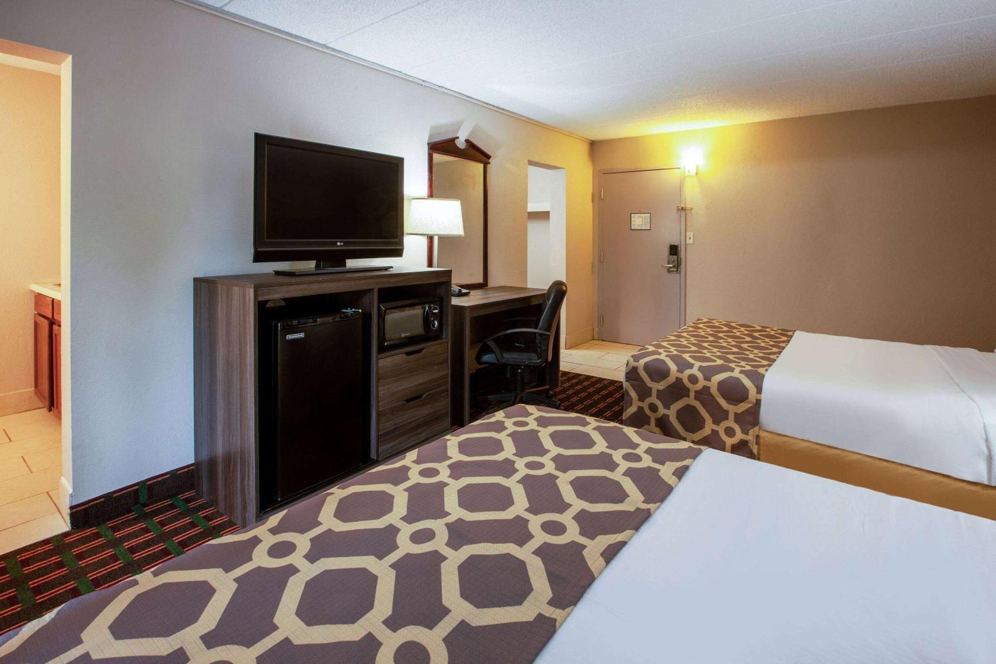 Motel Baymont By Wyndham Northwood Extérieur photo