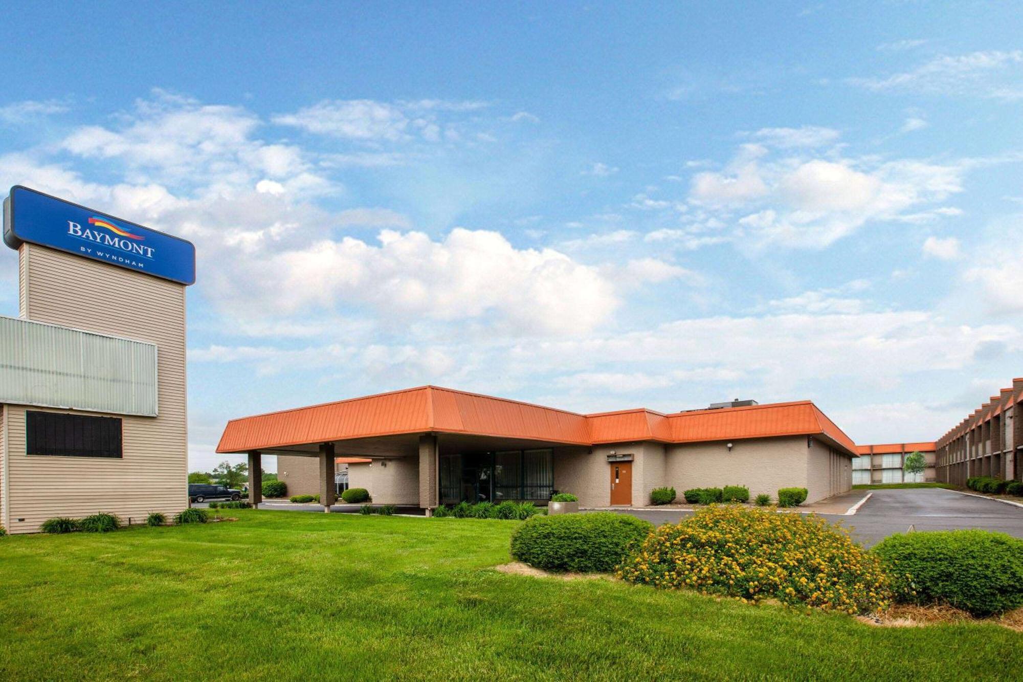 Motel Baymont By Wyndham Northwood Extérieur photo